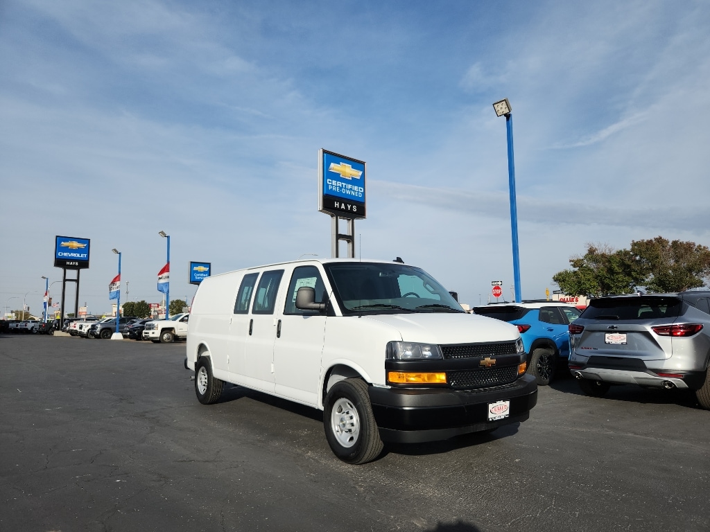 2025 Chevrolet Express Cargo Work Van's photo