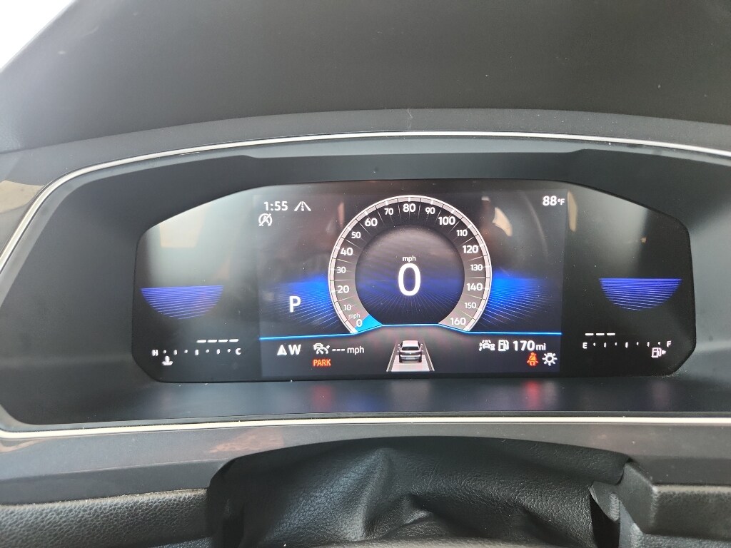 Used 2024 Volkswagen Tiguan SE SUV