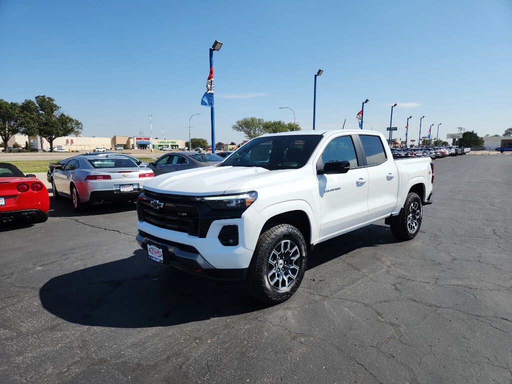 2026 Chevrolet Colorado Z71 photo 3