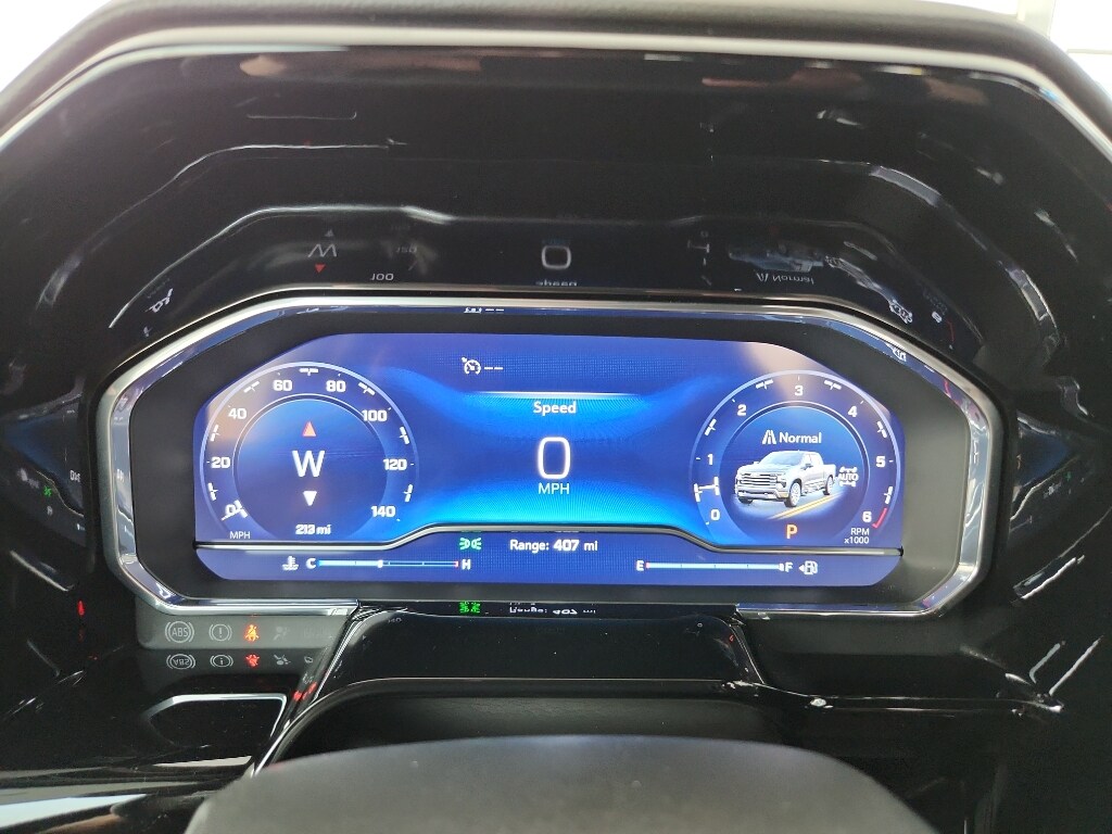 2025 Chevrolet Silverado 1500 High Country photo 2