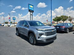 2026 Chevrolet Traverse LT SUV