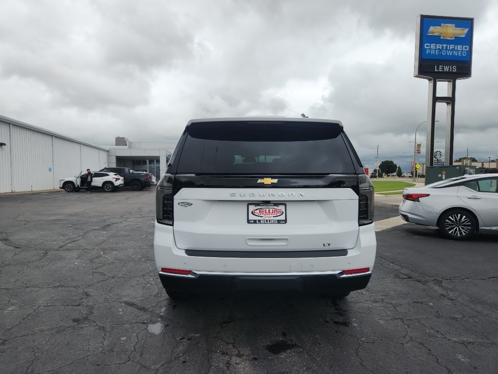 2026 Chevrolet Suburban LT - Photo 23