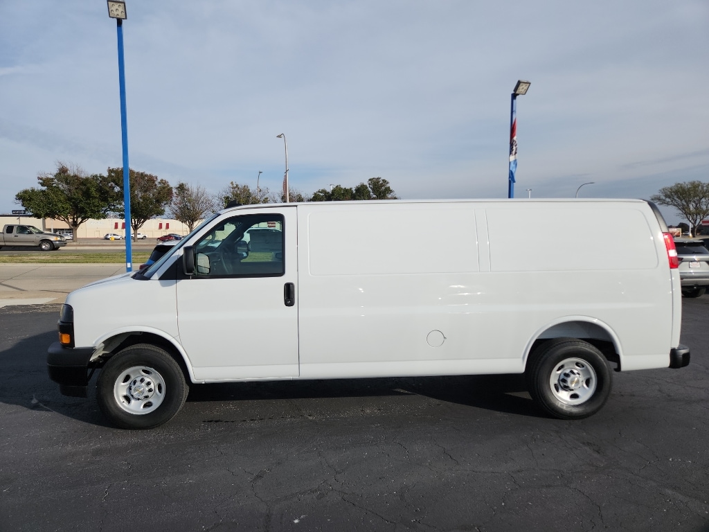 New 2025 Chevrolet Express Cargo 2500 WT Van