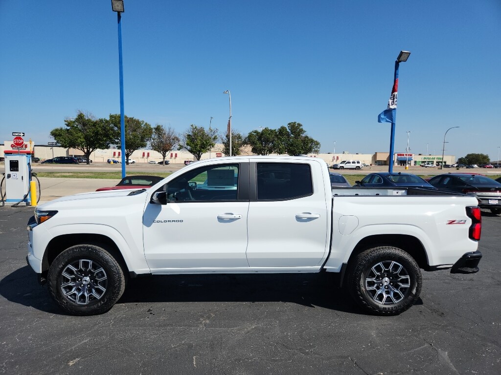 2026 Chevrolet Colorado Z71 photo 4