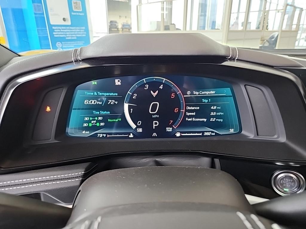 2025 Chevrolet Corvette Stingray 2LT photo 4