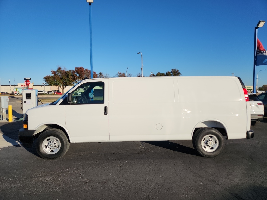 New 2025 Chevrolet Express Cargo 2500 WT Van
