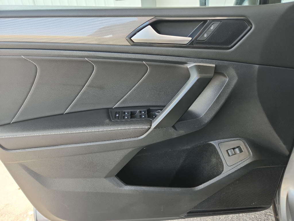 Used 2024 Volkswagen Tiguan SE SUV