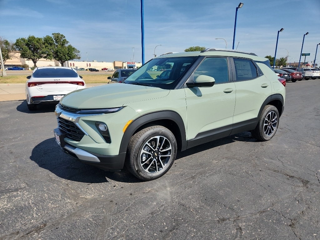2026 Chevrolet Trailblazer LT - Photo 3