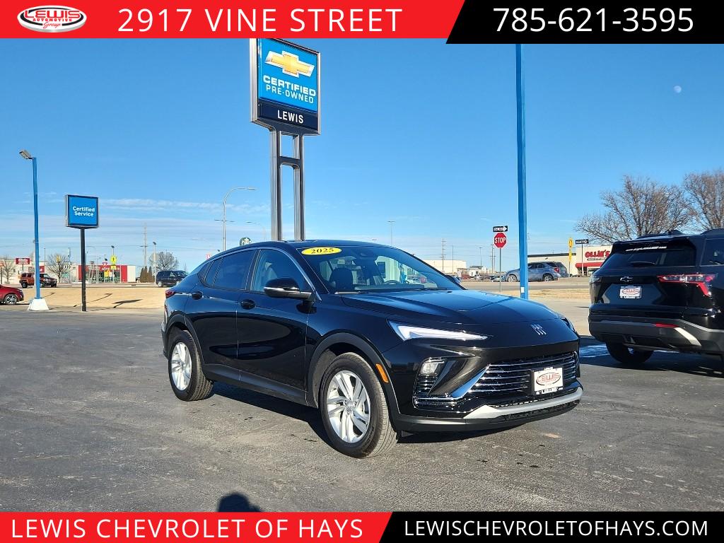 2025 Buick Envista Preferred's photo