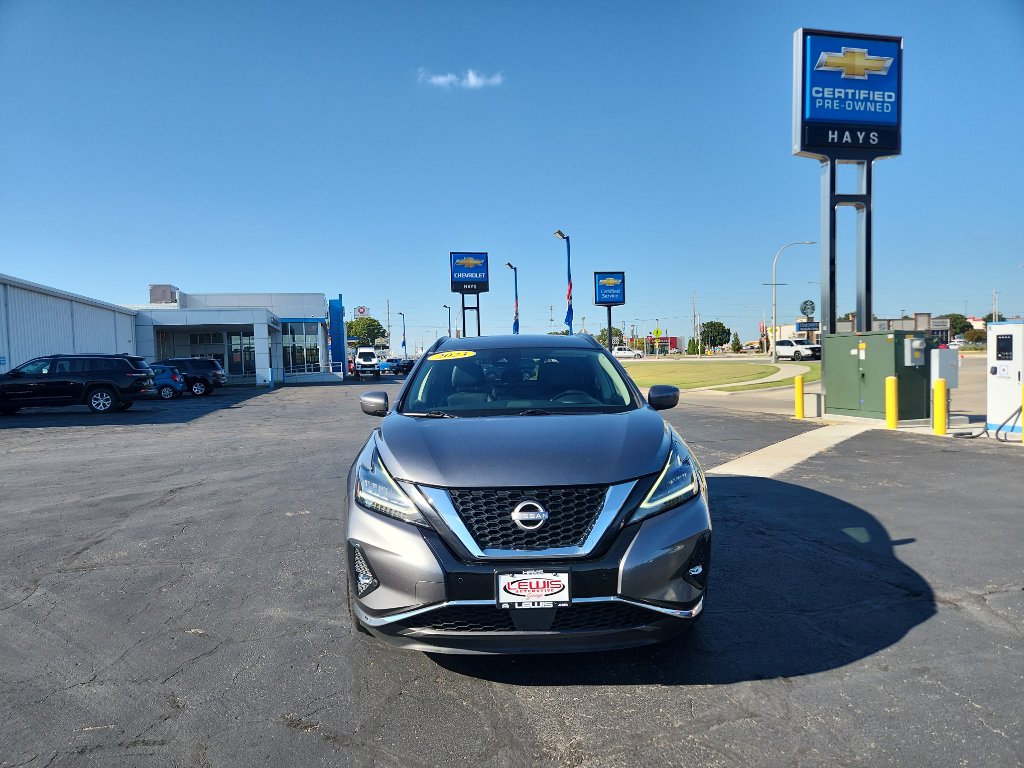 2023 Nissan Murano SV photo 2