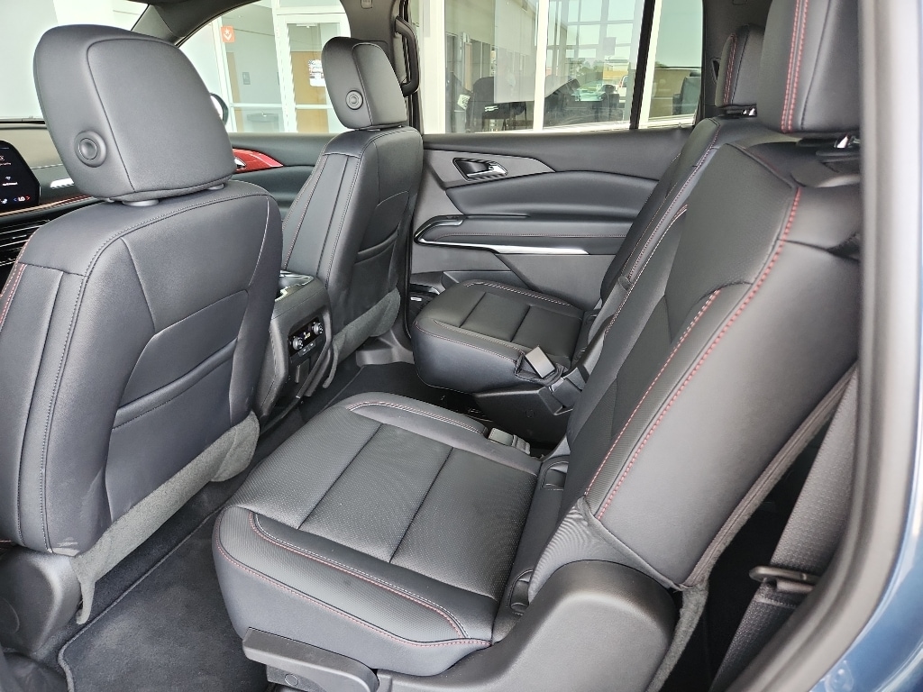 2026 Chevrolet Traverse Z71 - Photo 10