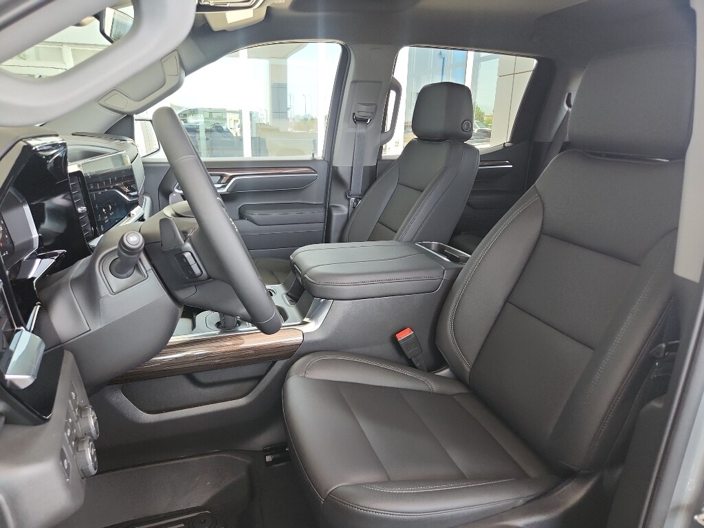 2026 Chevrolet Silverado 1500 LT Trail Boss - Photo 7