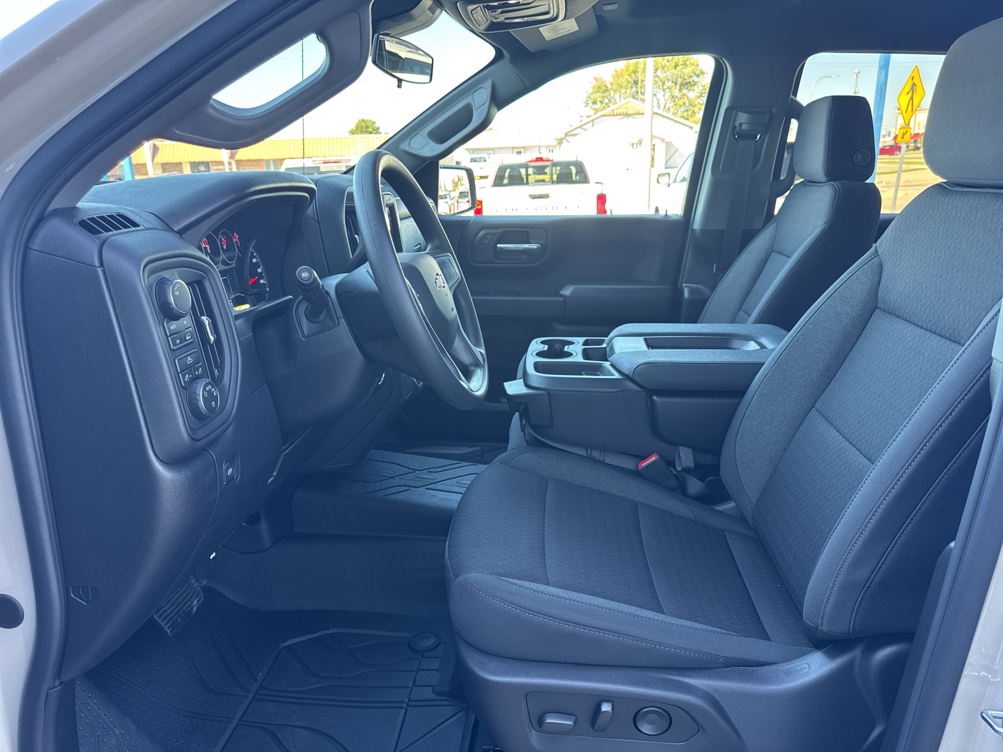 2026 Chevrolet Silverado 1500 Custom - Photo 15