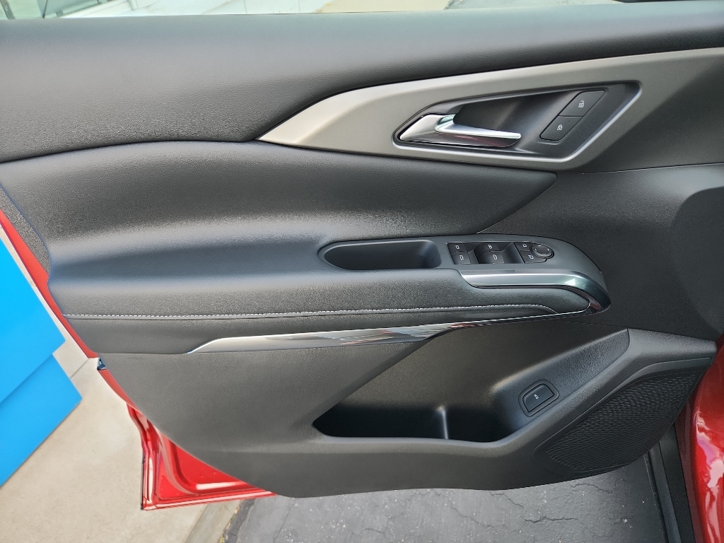 New 2026 Chevrolet Traverse LT SUV