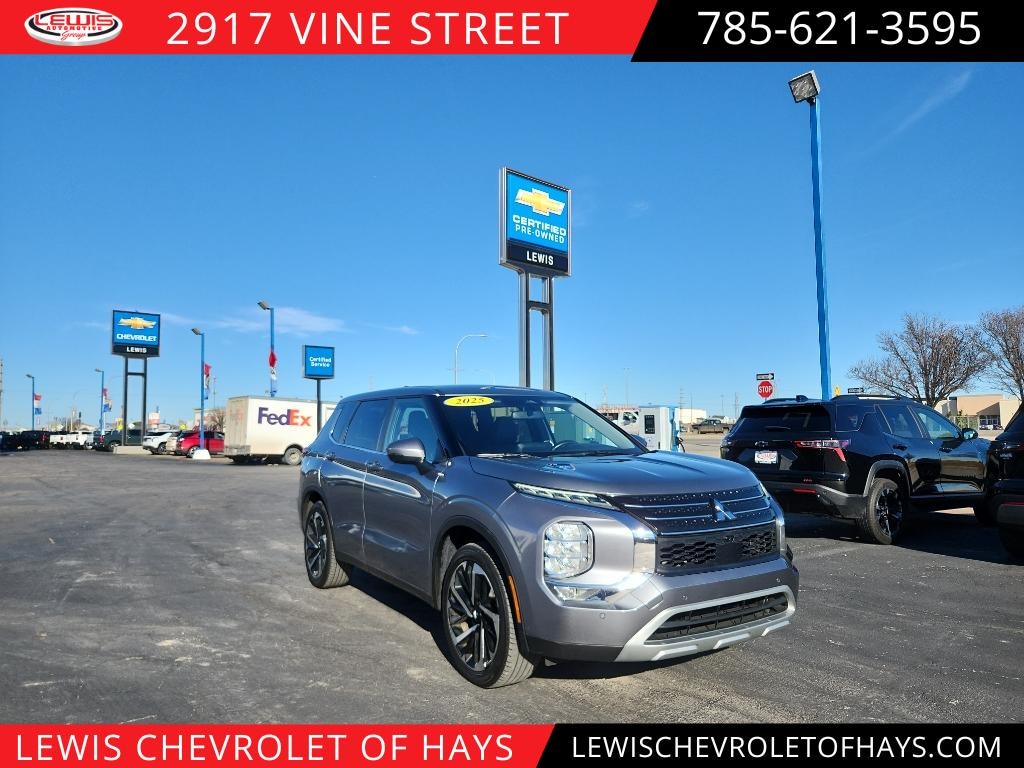 Used 2024 Mitsubishi Outlander SE SUV