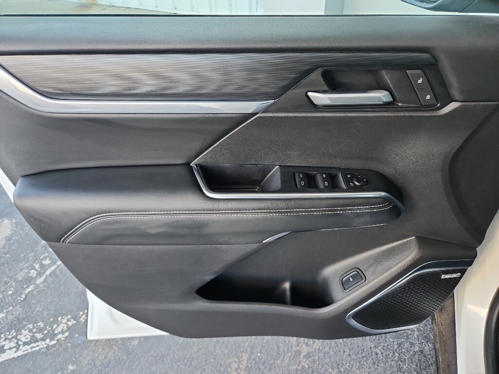 2025 Gmc Acadia Elevation photo 3