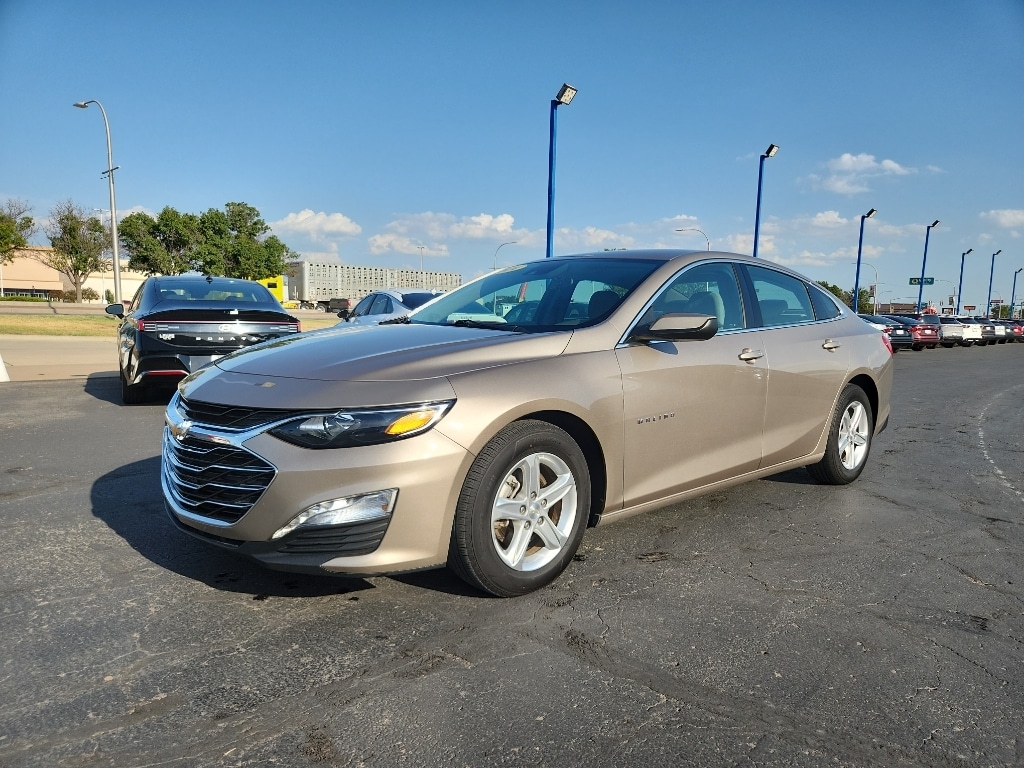 Used 2024 Chevrolet Malibu 1LT Sedan