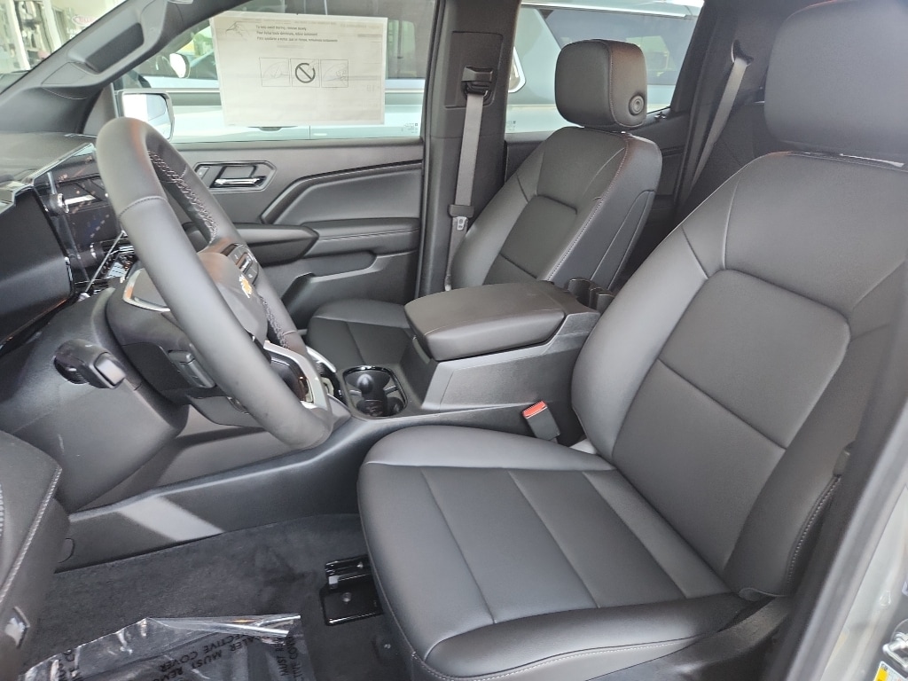 2026 Chevrolet Colorado LT - Photo 7