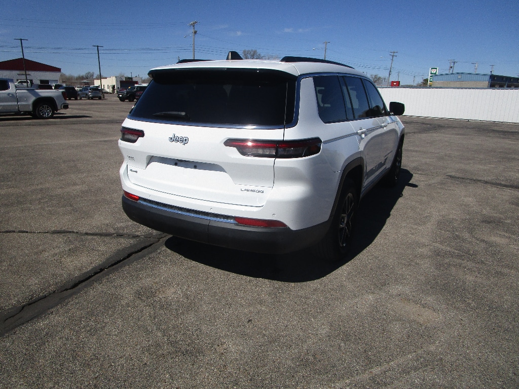 2024 Jeep Grand Cherokee L Laredo - Photo 15