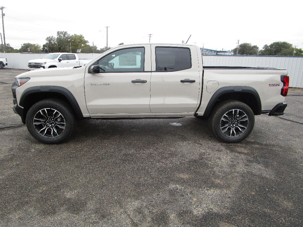 2026 Chevrolet Colorado Trail Boss - Photo 15