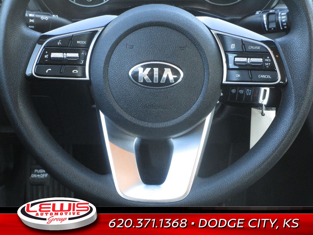 2020 Kia Optima LX photo 4