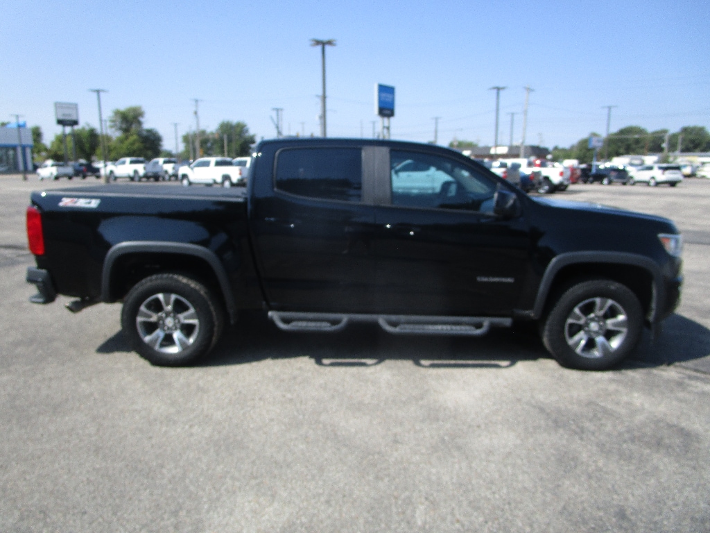 Used 2018 Chevrolet Colorado Z71 with VIN 1GCGTDEN3J1149595 for sale in Hays, KS