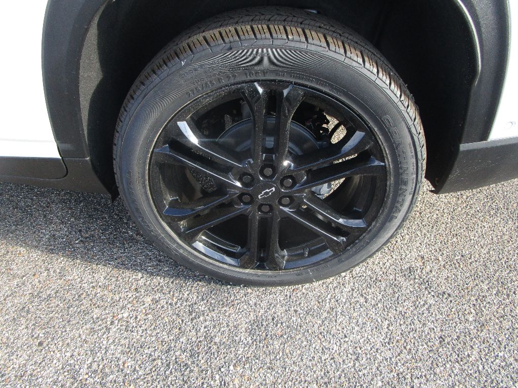 2026 Chevrolet Traverse LT - Photo 17