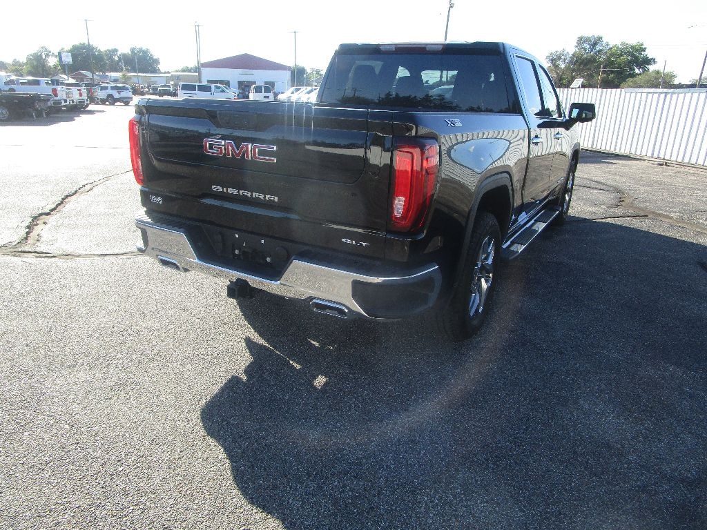 New 2025 GMC Sierra 1500 SLT Truck