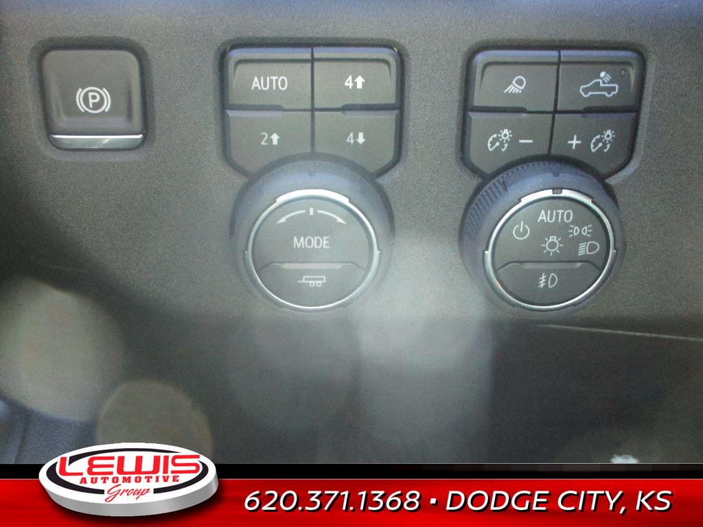 2025 Chevrolet Silverado 2500HD High Country photo 4