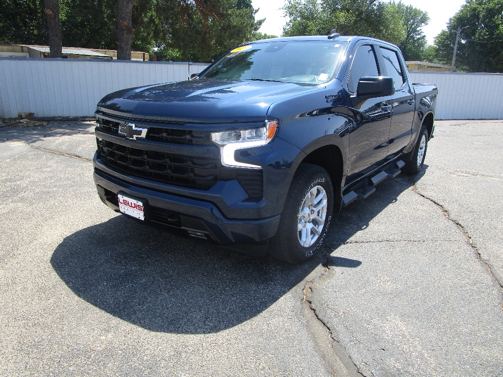 2023 Chevrolet Silverado 1500 RST - Photo 16