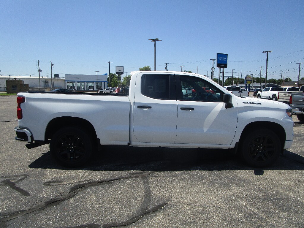 Used 2024 Chevrolet Silverado 1500 Custom Truck