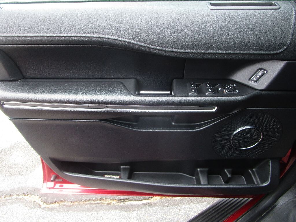 Used 2019 Ford Expedition XLT