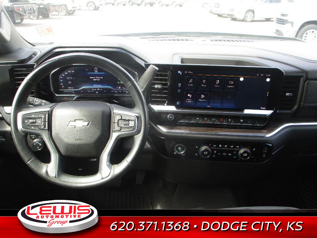 2023 Chevrolet Silverado 1500 LT photo 2