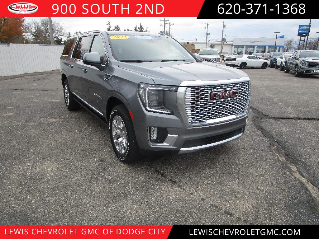 2022 GMC Yukon XL Denali's photo