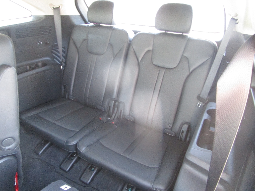 2023 Kia Sorento SX - Photo 11