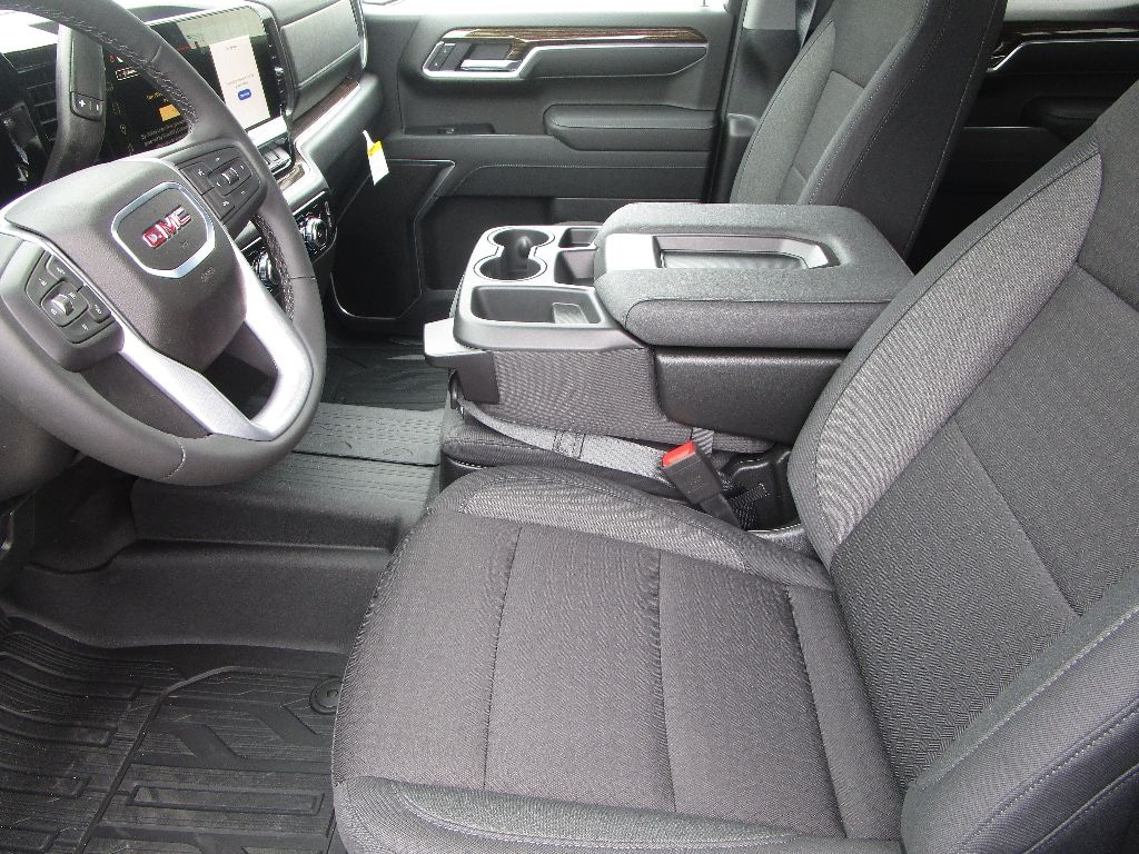 New 2026 GMC Sierra 1500 SLE Truck