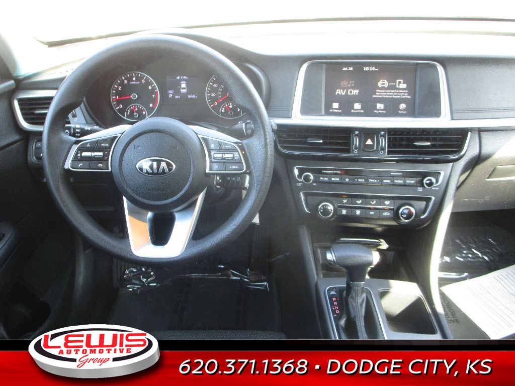 2020 Kia Optima LX photo 2