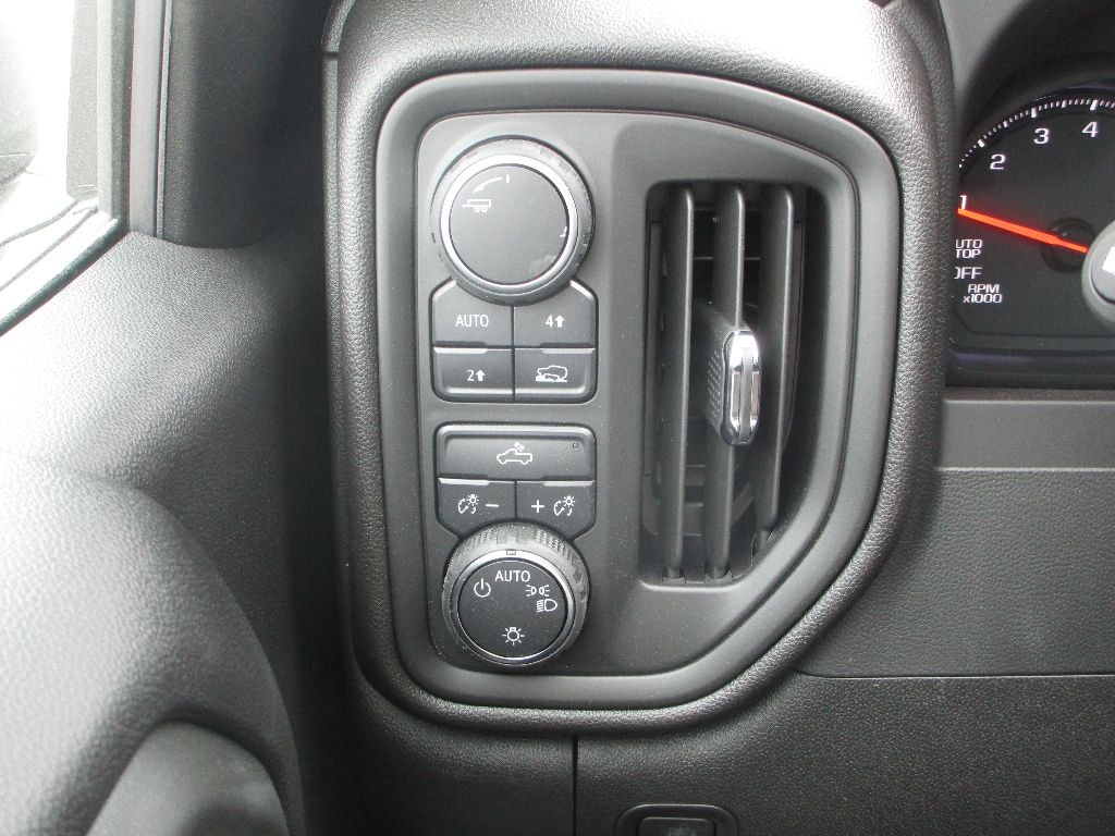 New 2026 Chevrolet Silverado 1500 Custom Truck