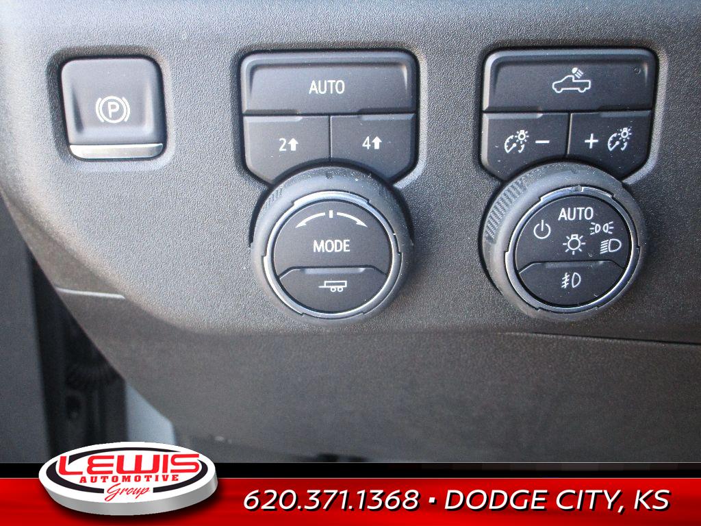 2026 Chevrolet Silverado 1500 RST photo 4
