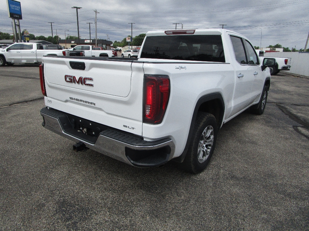 2024 GMC Sierra 1500 SLT - Photo 13