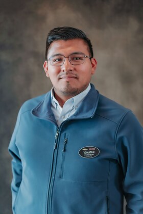 Staff member YONATAN GUERRERO from ID_0091a2ccb47b