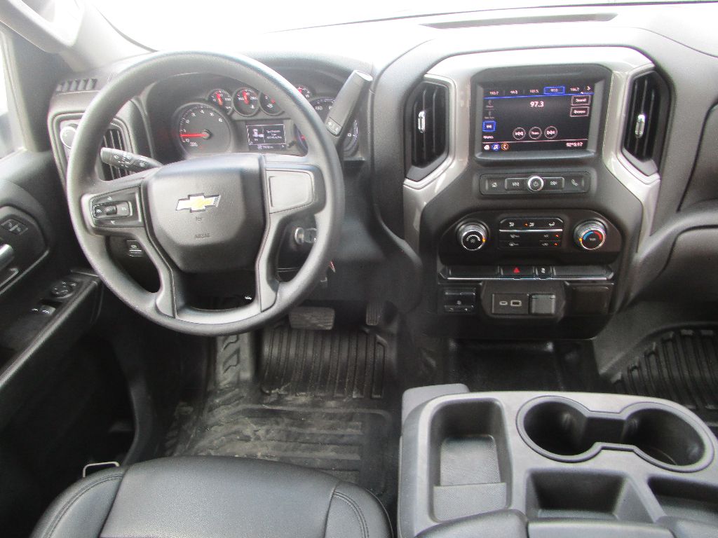 2021 Chevrolet Silverado 3500HD Work Truck photo 2