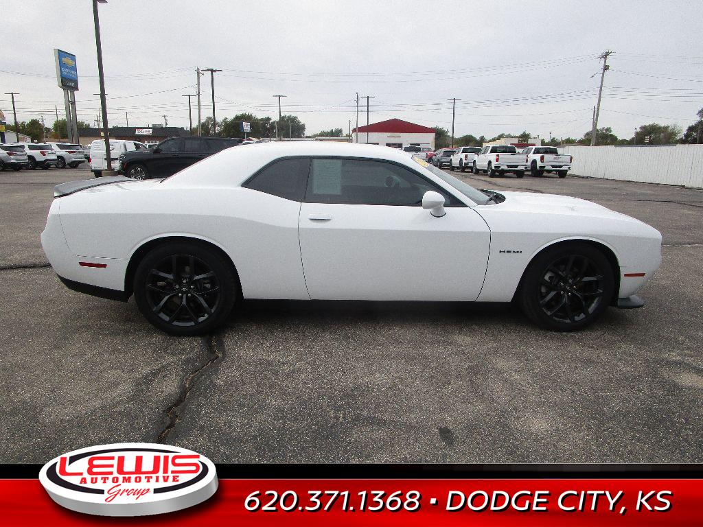 2021 Dodge Challenger R/T photo 2