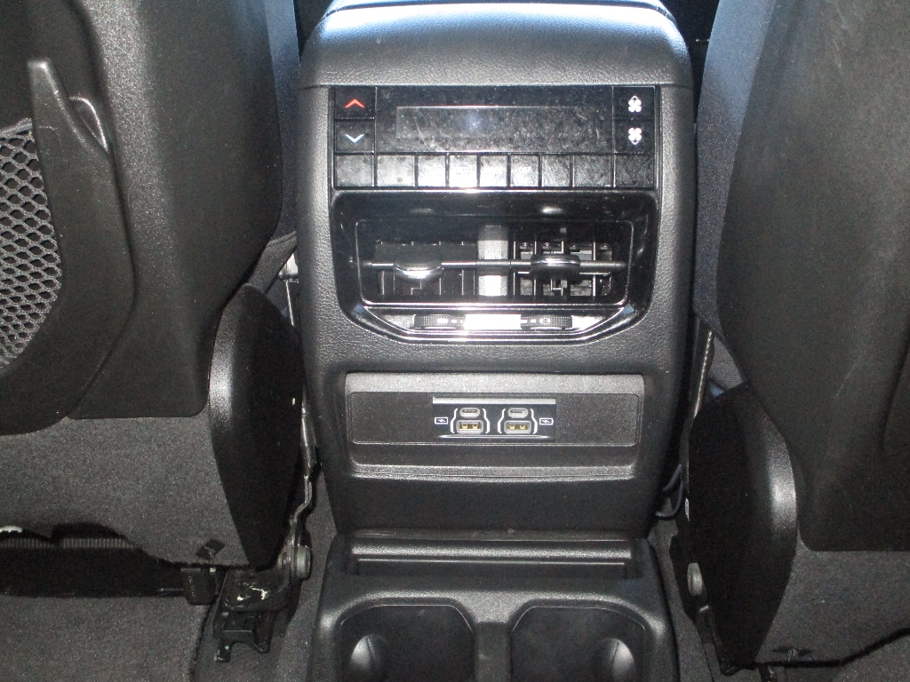 2024 Jeep Grand Cherokee L Laredo - Photo 11