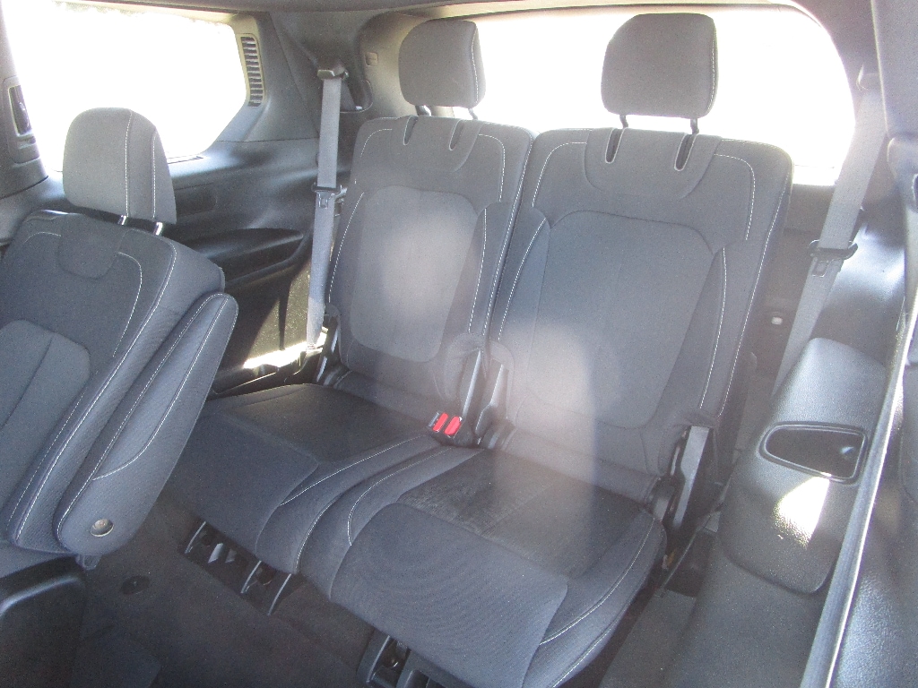 2024 Jeep Grand Cherokee L Laredo - Photo 13