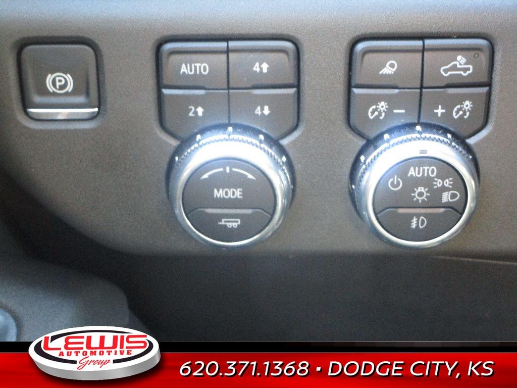 New 2025 GMC Sierra 1500 SLT Truck