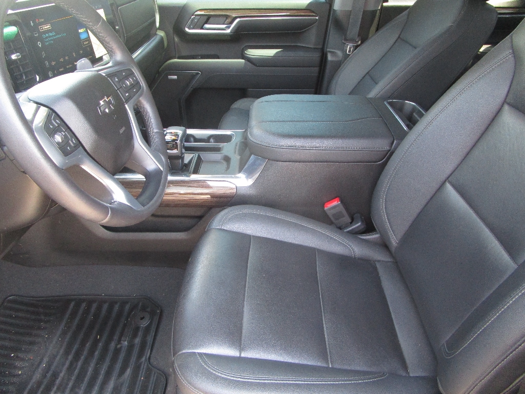 2023 Chevrolet Silverado 1500 RST - Photo 9
