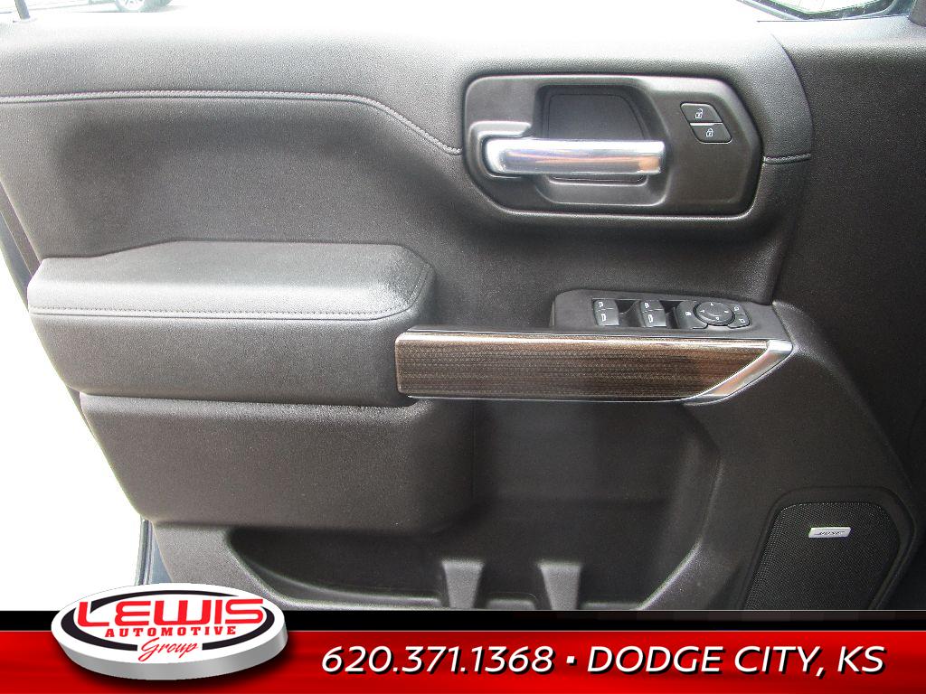 2020 Chevrolet Silverado 1500 RST photo 4