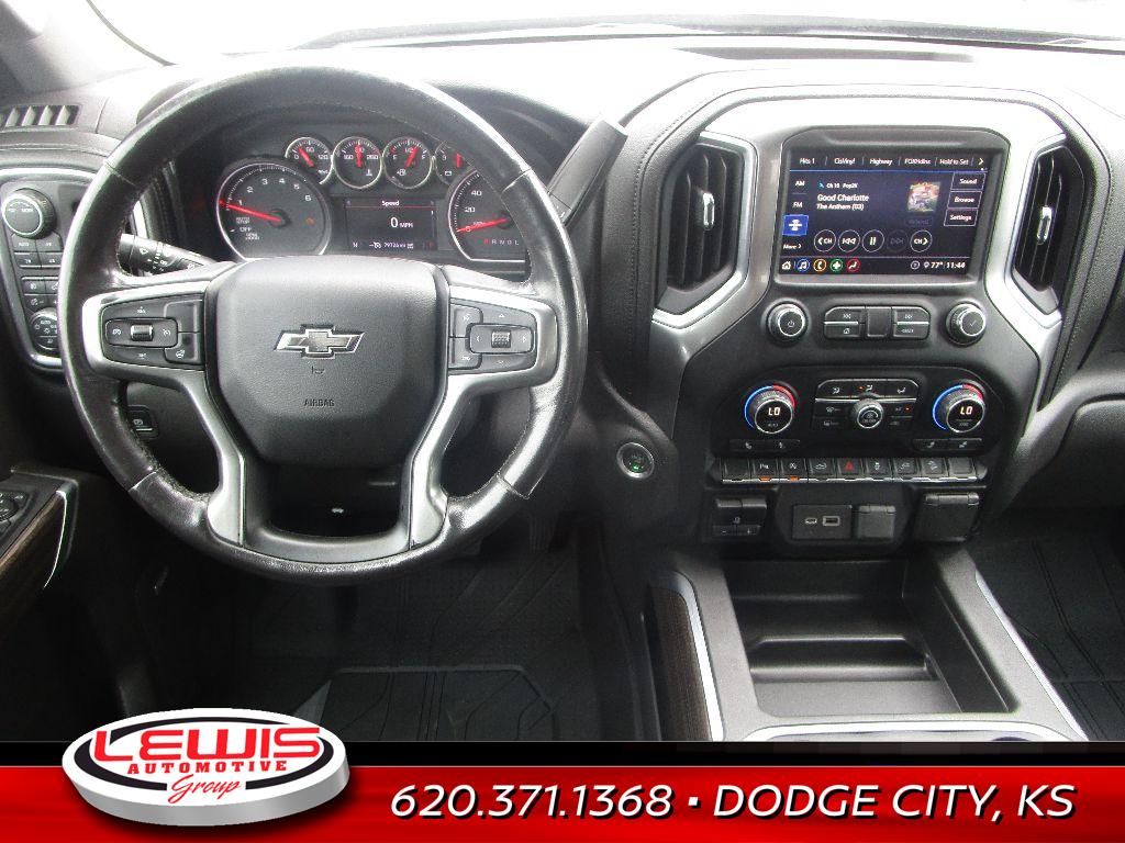 2020 Chevrolet Silverado 1500 RST photo 3