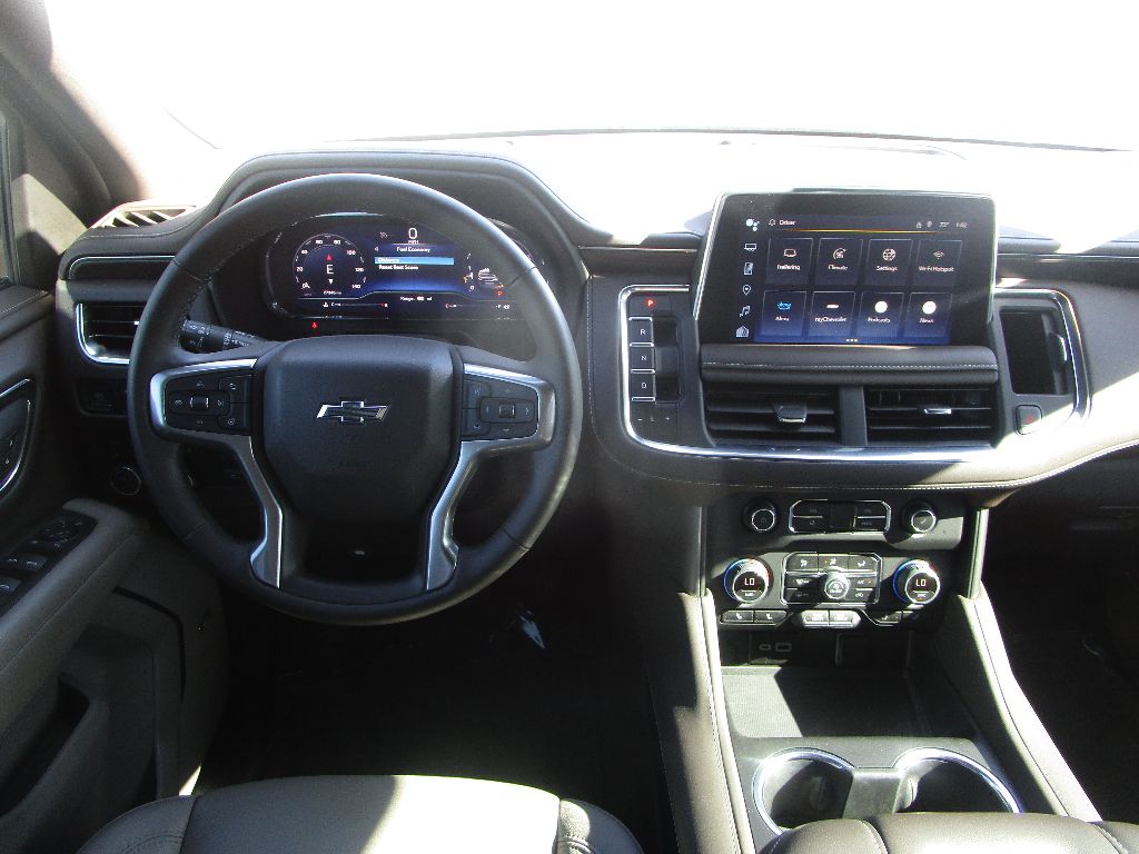 2024 Chevrolet Tahoe Z71 photo 3